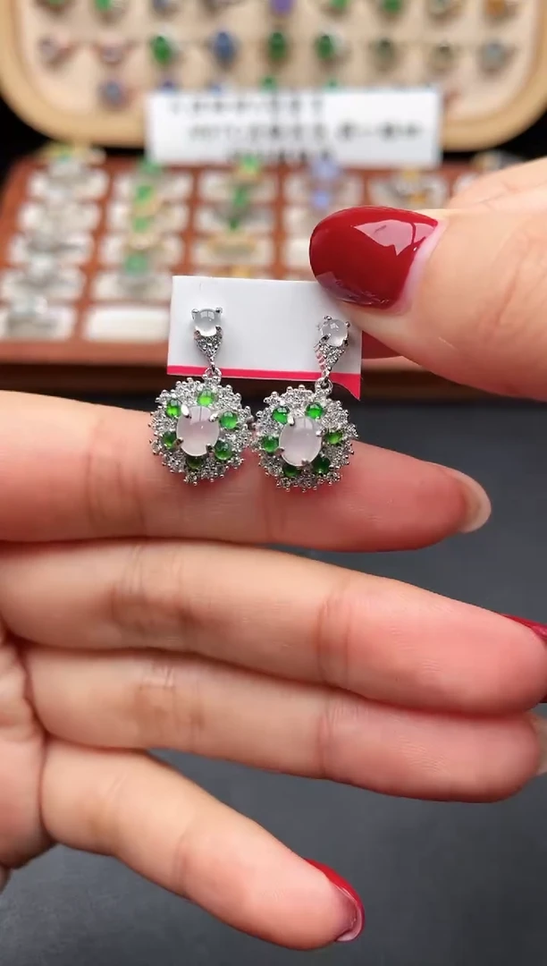 未镶嵌戒指翡翠一物一证一礼盒