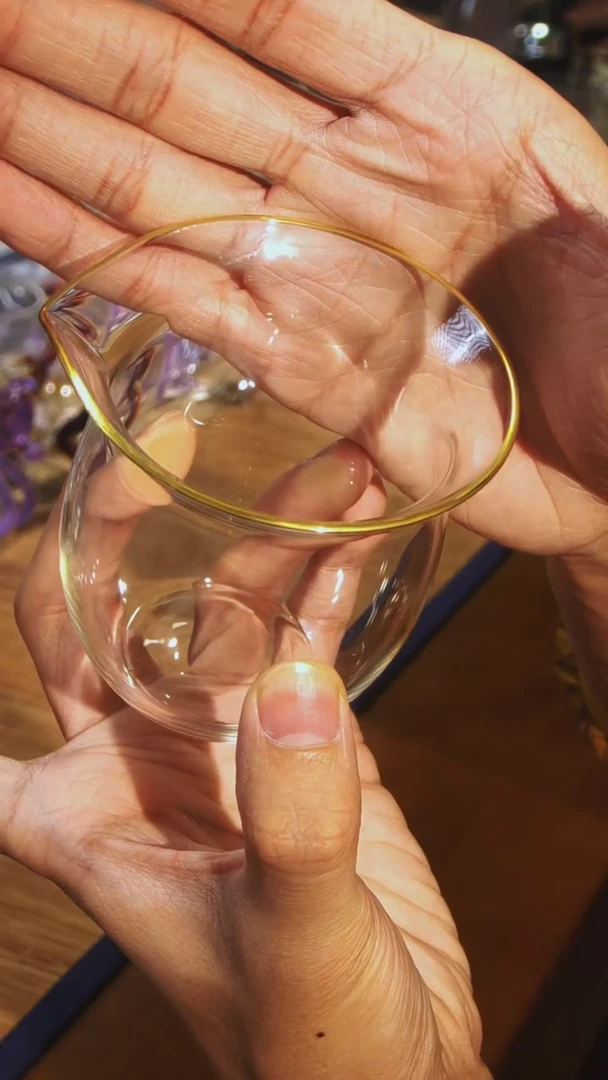 【闪购商品】描金无耳公道杯晶焱金标