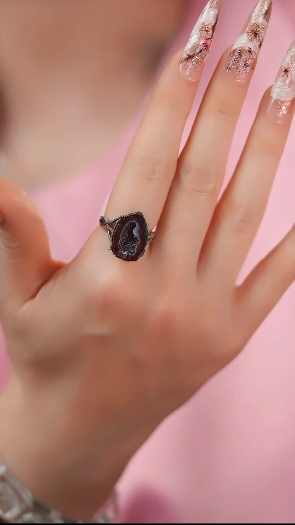 【闪购商品】紫晶戒指银S925镶嵌JD 晶洞戒指