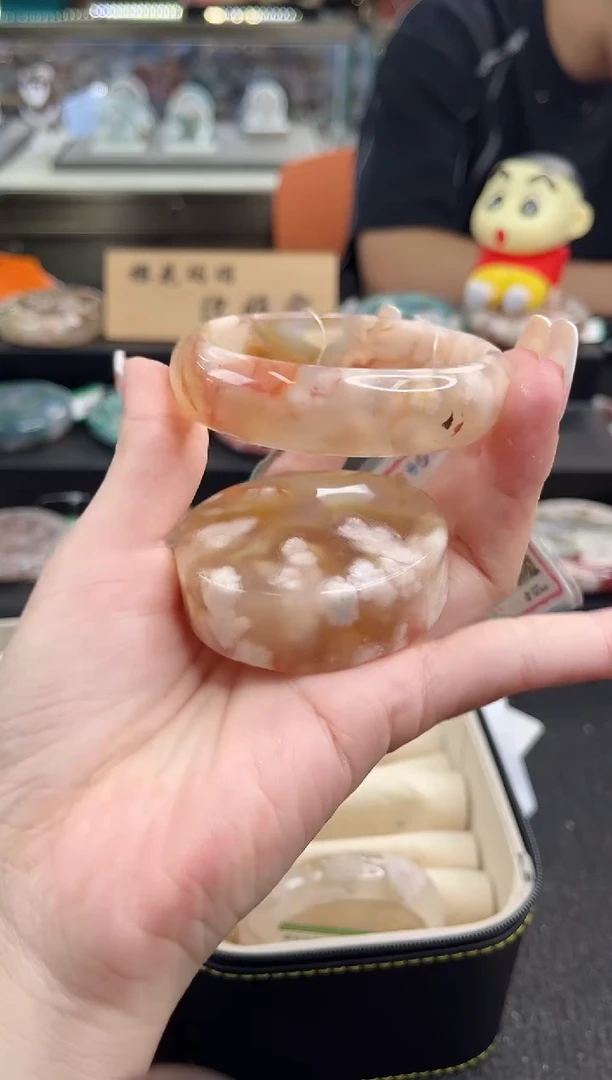 未镶嵌手镯石英质玉57圈口（赠品镯心）65691