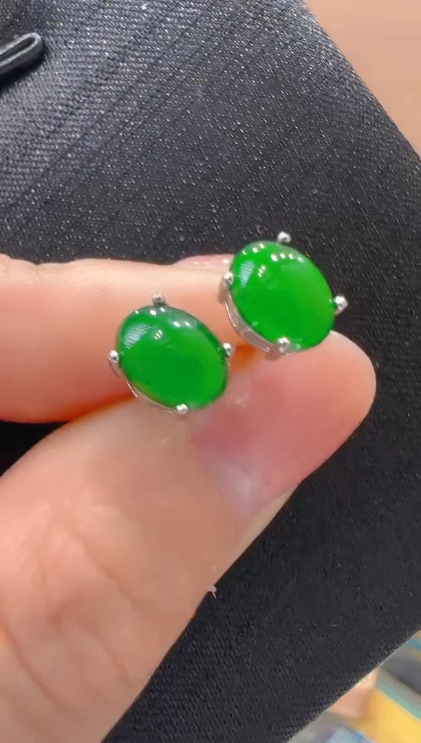 【闪购商品】翡翠耳钉银S925镶嵌