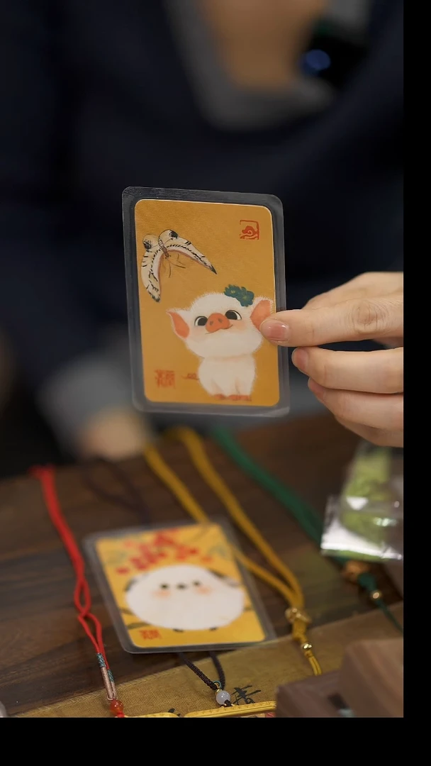 【闪购商品】装裱画纯手绘工笔摆台手机背卡两用小摆台