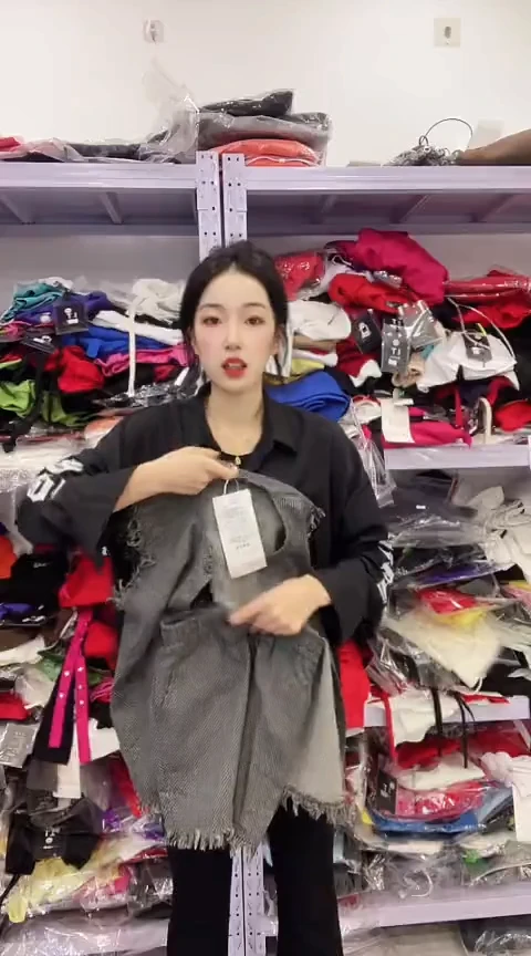 闪光购精品女装73