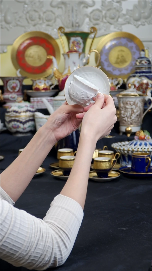 骨瓷婷婷中古器物如图所示113