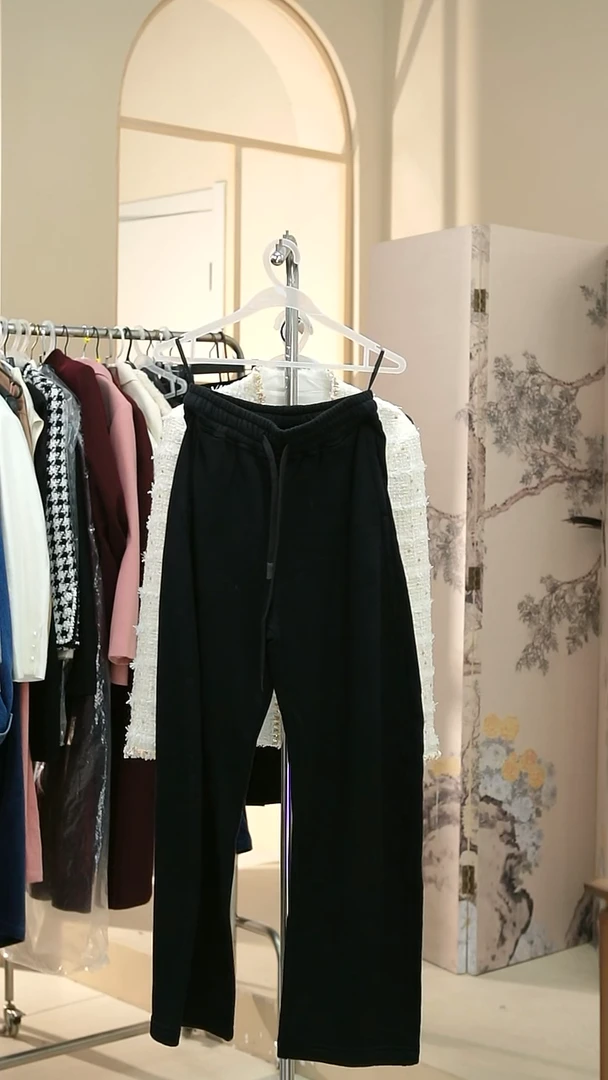 黑色 弯刀裤  休闲裤