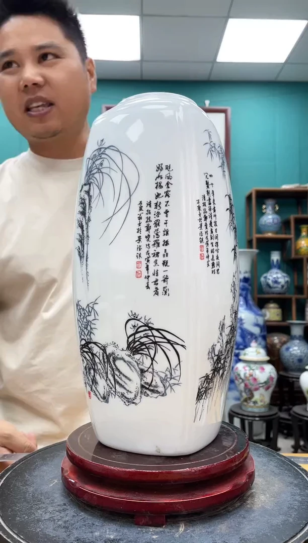 摆件四方瓶陶瓷摆件
