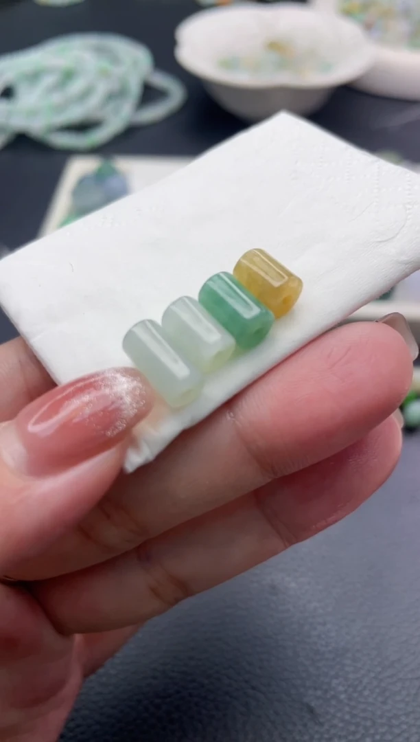 【闪购商品】定制翡翠未镶嵌珠子