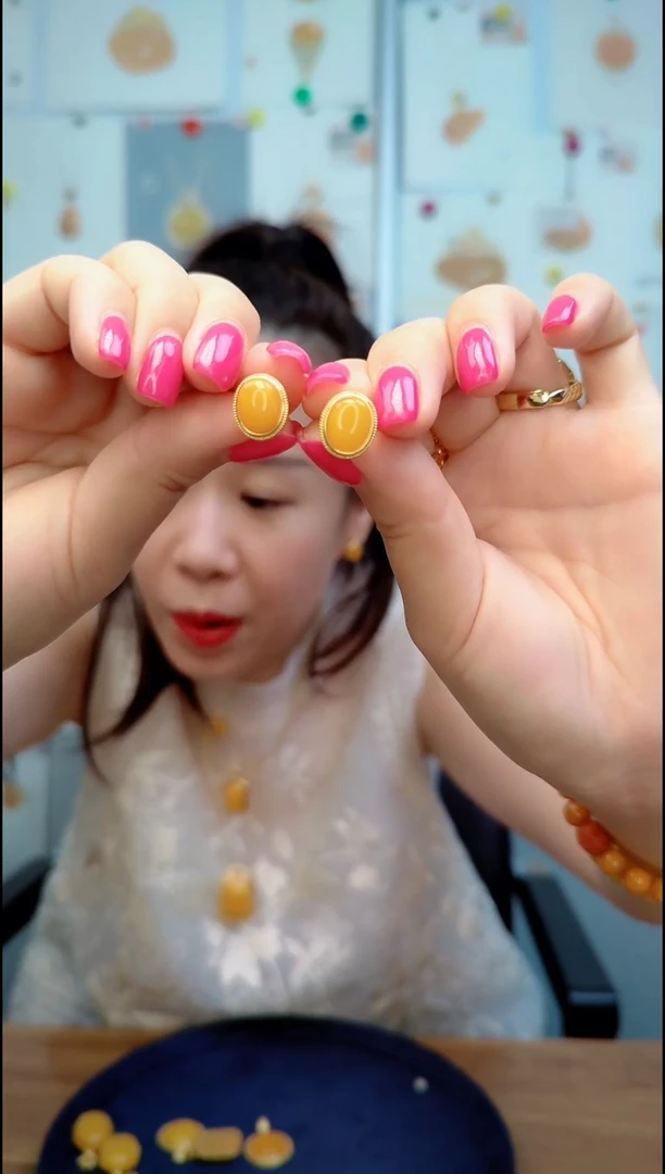 银S925镀金镶嵌蜜蜡耳饰﹣A153蜜蜡耳坠