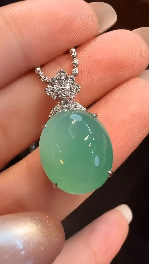 吊坠(不含链)18K金镶嵌翡翠AL6吊坠