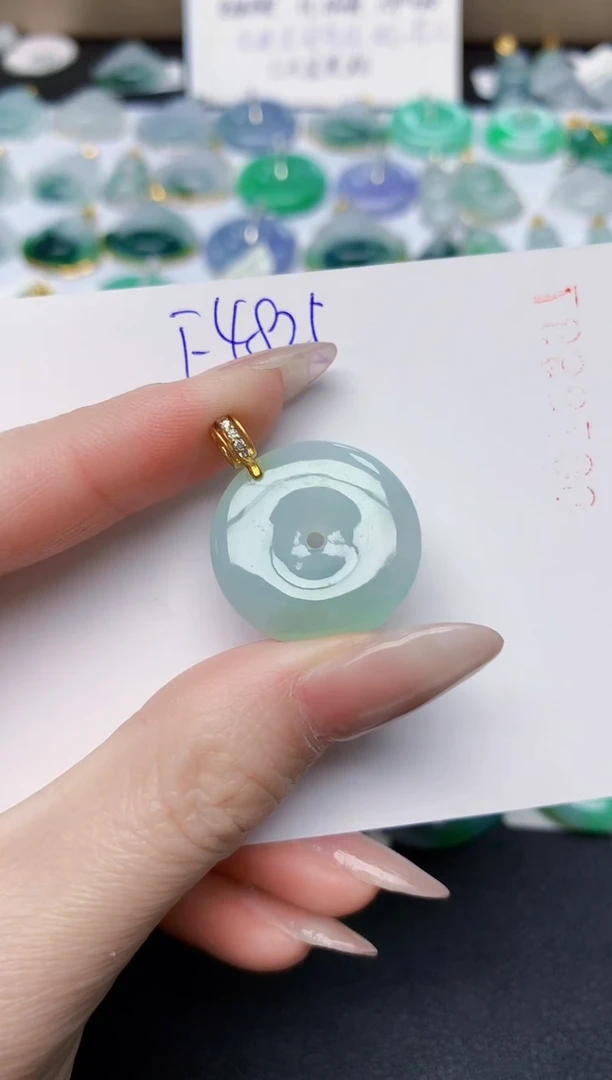 颈饰未镶嵌翡翠天然缅甸A货翡翠百元以上9元证书费自理