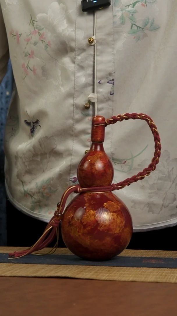 860号 天然热水酒葫芦 一物一拍（有瑕介意勿拍）