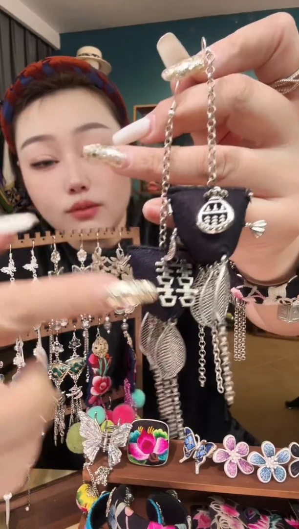 刺绣纯手工民族风刺绣耳环