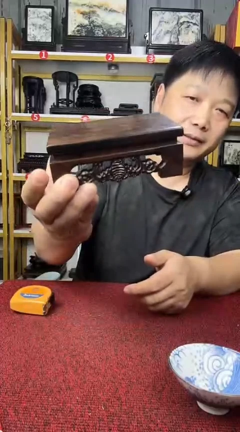 木非洲黑檀蝙蝠底座12.5*9*5CM