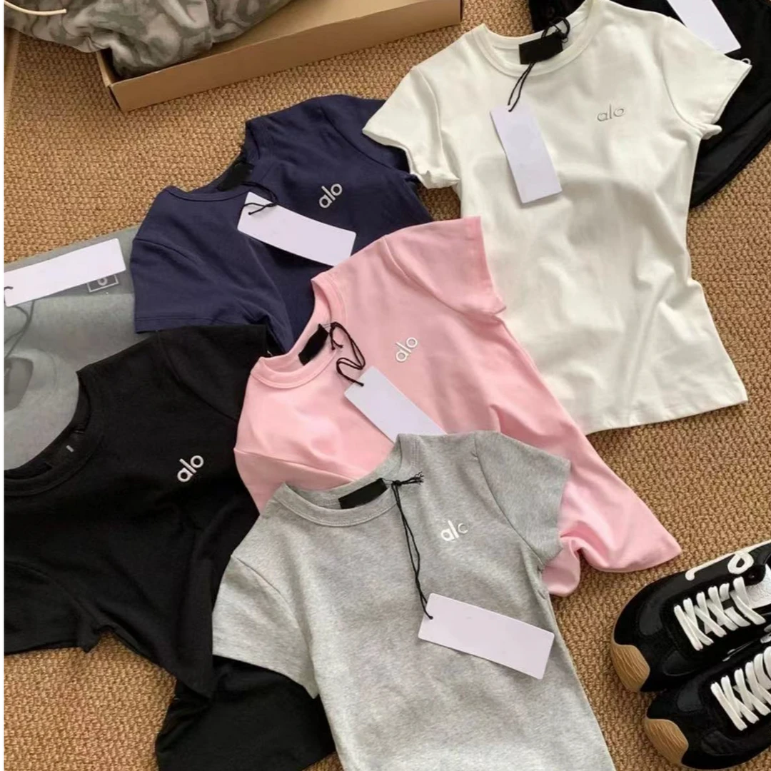 2025小马正肩修身短袖t恤女夏季设计感辣妹宽松显瘦轻奢百搭洋气