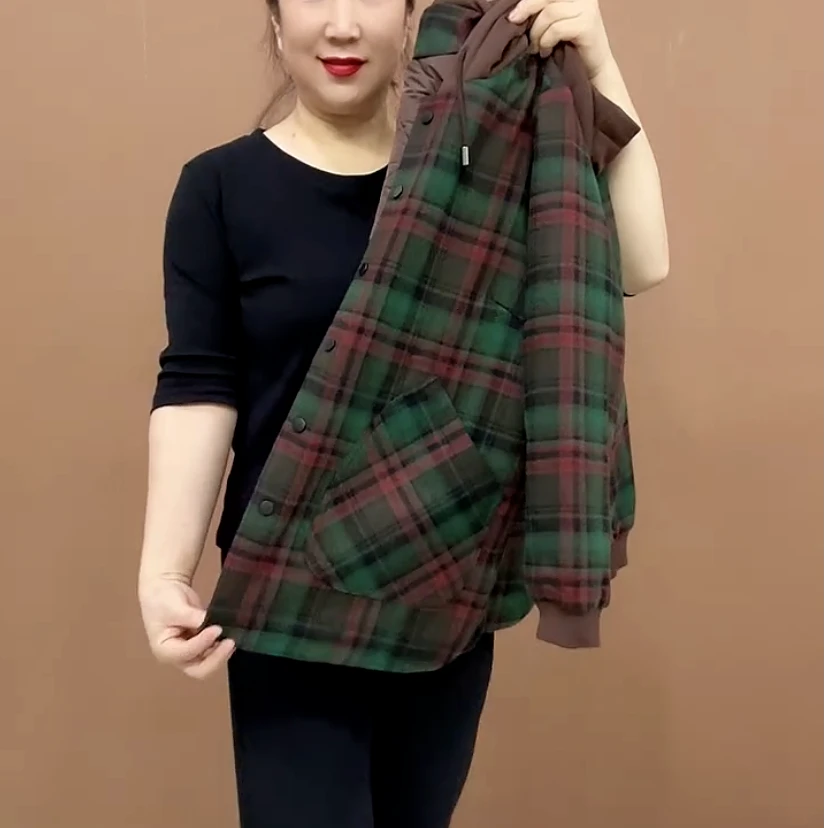 时尚休闲格子大兜拼色帽款外套宽松显瘦洋气百搭女士中老年上衣