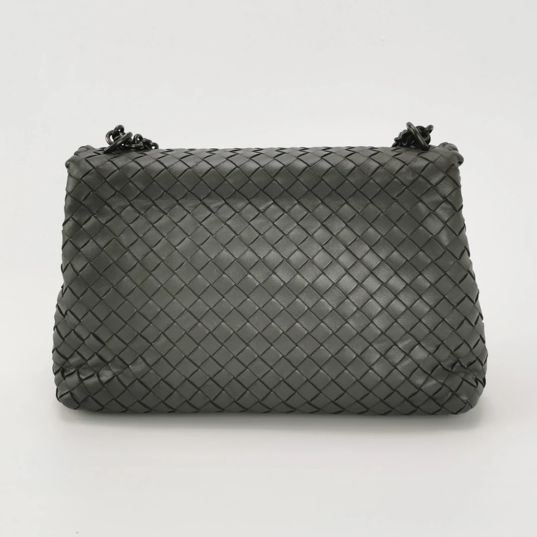 95新 BOTTEGA VENETA/葆蝶家 BV灰色中号链条包 THCI3525