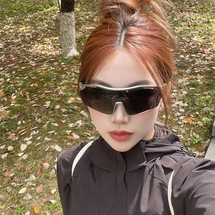 骑行户外运动护目镜男女款防风防紫外线爬山徒步眼镜防晒大框墨镜