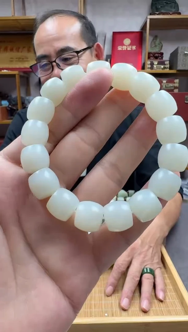 未镶嵌手链和田玉13黑山料