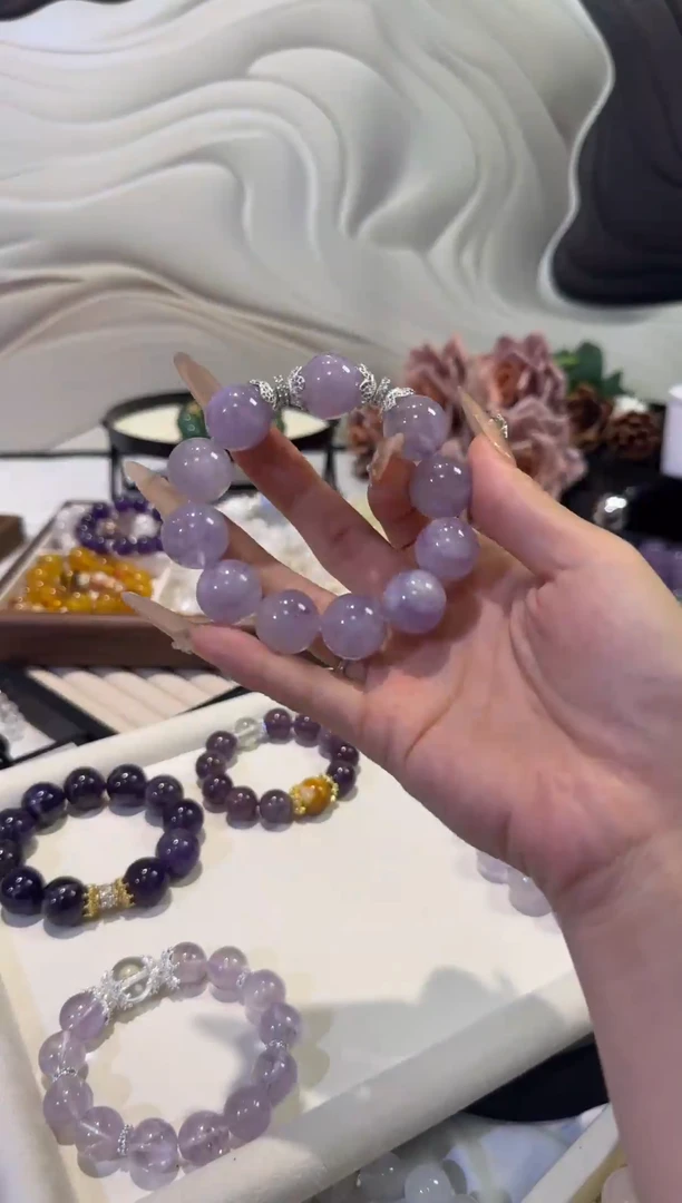 水晶手串未镶嵌兔毛