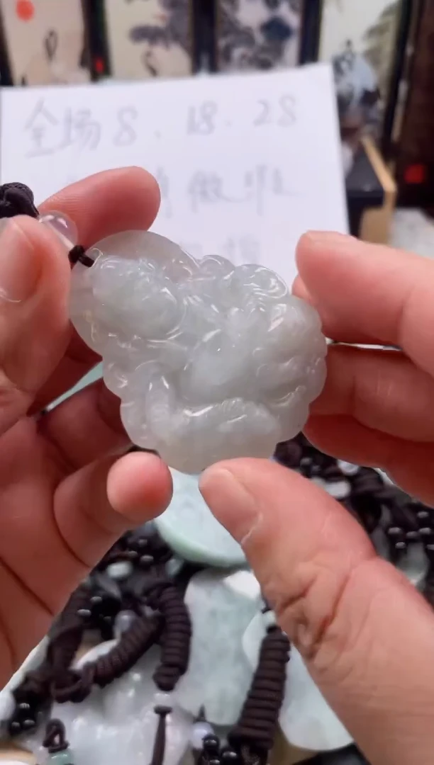 【闪购商品】翡翠颈饰未镶嵌天然缅甸A货翡翠有瑕疵199