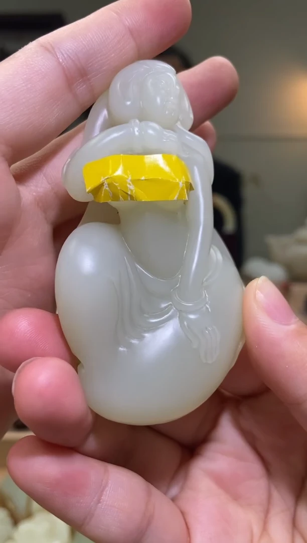 未镶嵌和田玉把件新疆和田玉遇贵人手把件