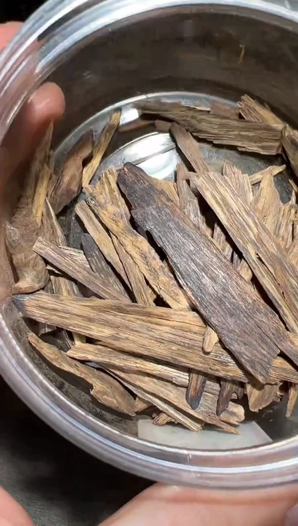 沉香沉香碎屑l**a马泥涝16克