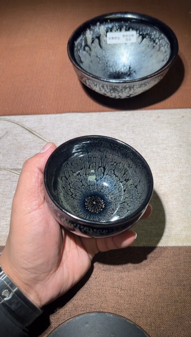 茶盏阙梅娇老师作品