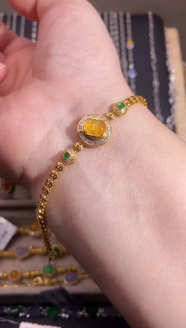 18K金镶嵌手链翡翠手链