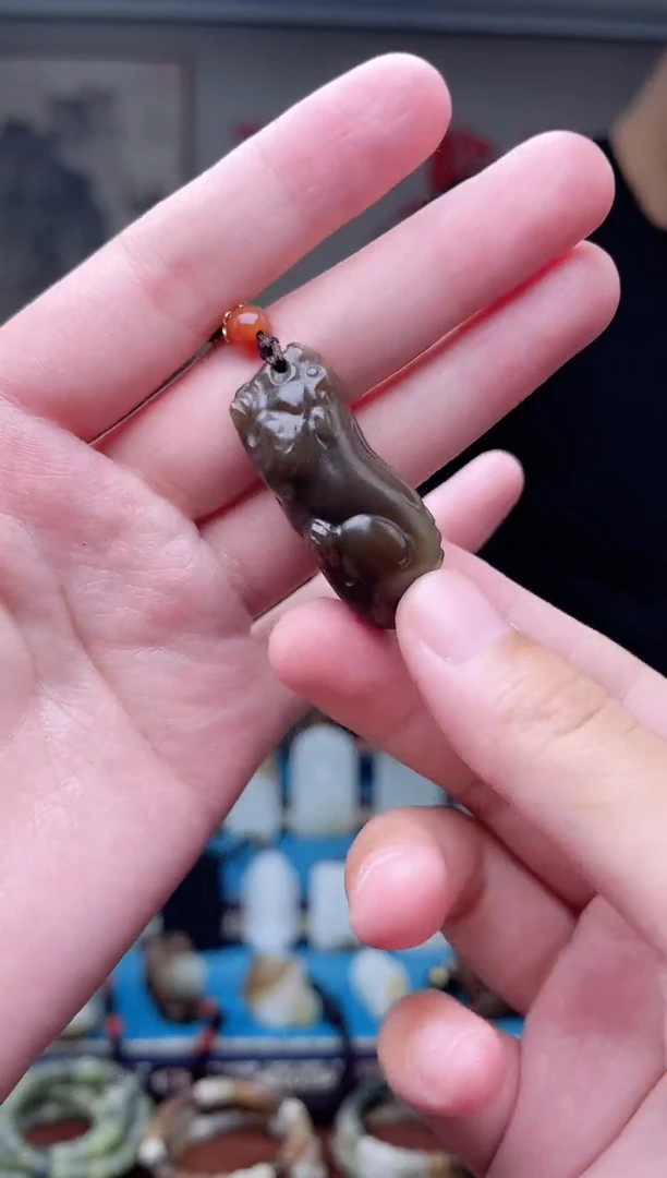 和田玉未镶嵌挂件1