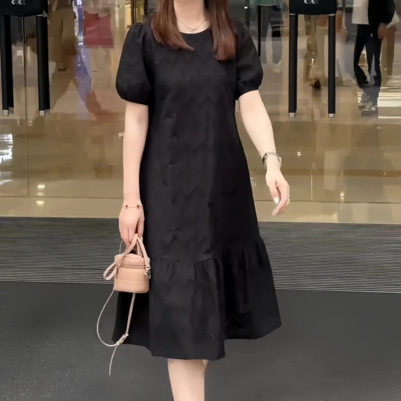 休闲百搭宽松收腰显瘦公主纯色镂空女装夏季法式透气泡泡袖连衣裙