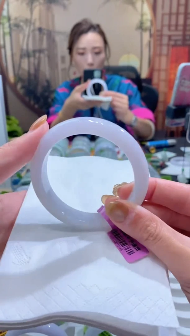 未镶嵌手镯翡翠000071569