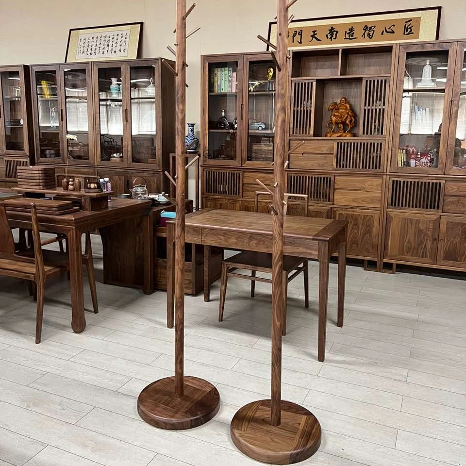 北美黑胡桃木不倒翁衣架落地家用简约