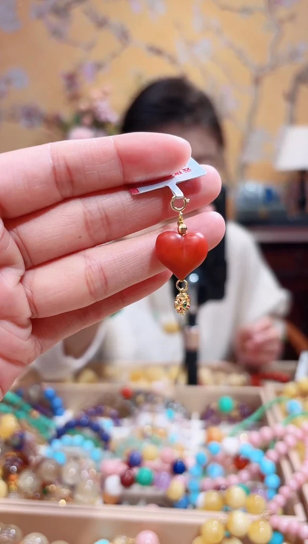 银S925镶嵌手串南红玛瑙保山南红爱心设计款