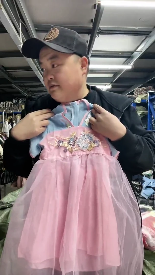 芬*女童连衣裙77067 130