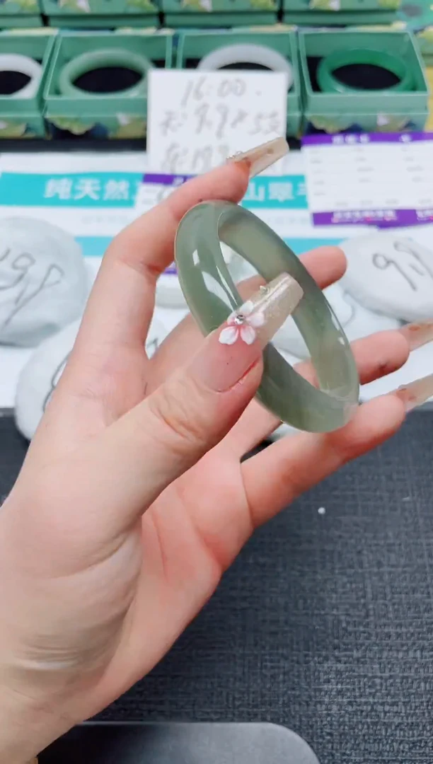 未镶嵌手镯石英质玉103-59