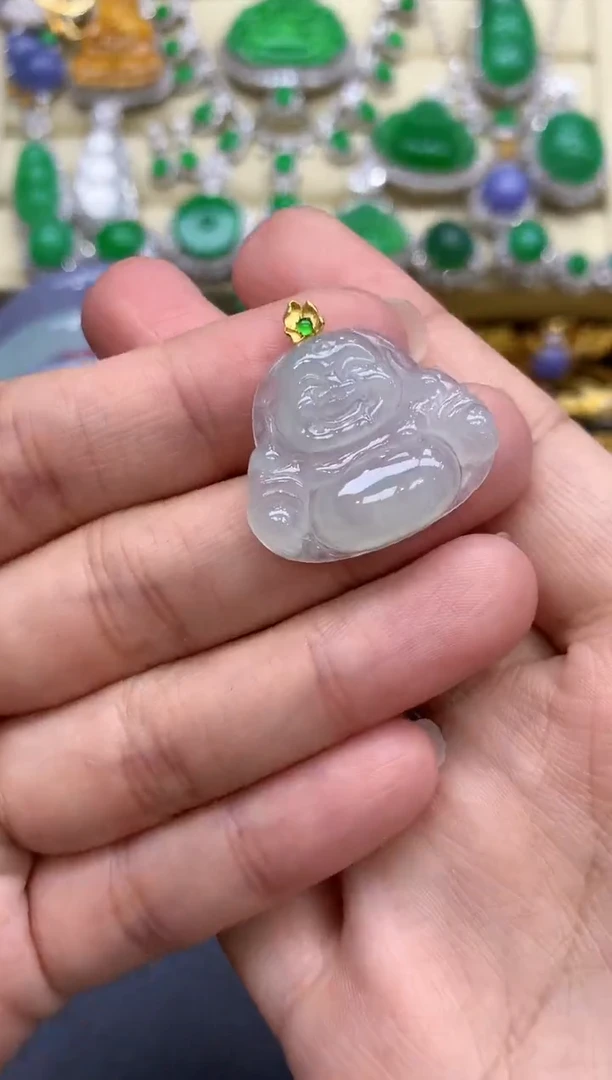颈饰18K金镶嵌翡翠24-中国好珍宝