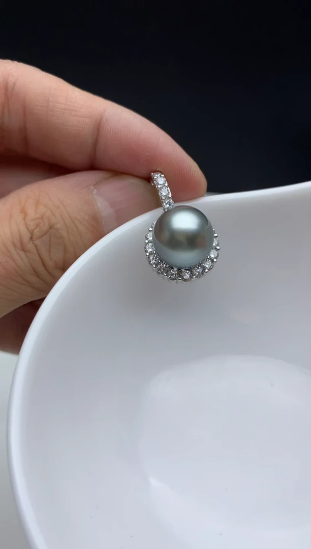 未镶嵌ff海水珍珠大溪地吊坠(赠链）11~12mm