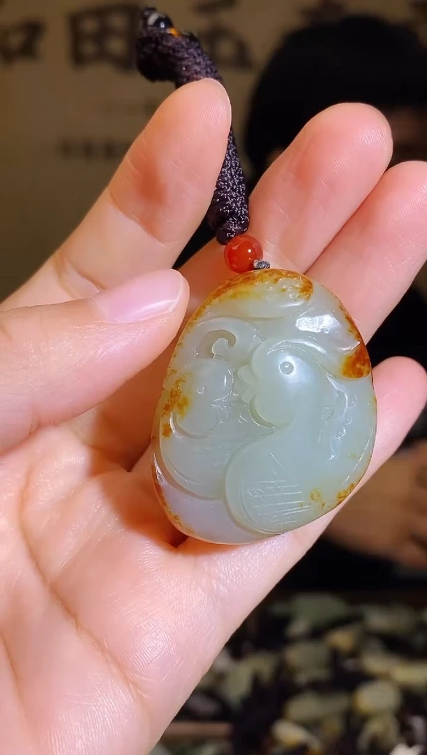 颈饰未镶嵌和田玉1