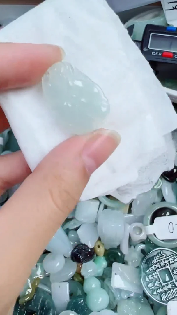 散珠翡翠684号链接，A货翡翠