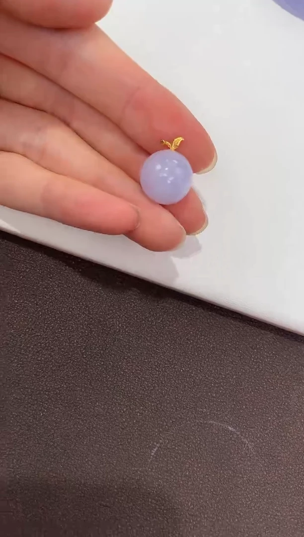 翡翠18K金镶嵌吊坠(赠链)天然缅甸A货翡翠