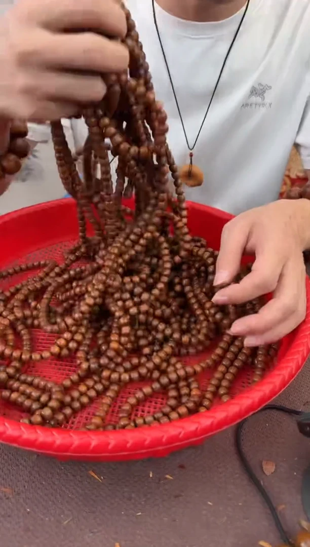 贡木手串/手链金星贡木9*8瑕疵多圈