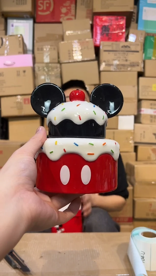 【闪购商品】杯原盒米奇蛋糕罐子