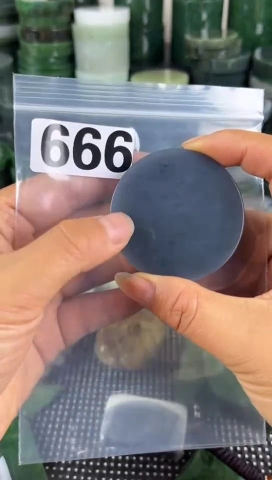 和田玉未镶嵌珠宝半成品镯芯