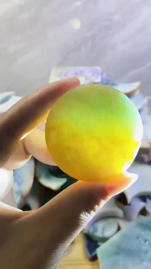 散珠翡翠纯天然缅甸翡翠裸石200