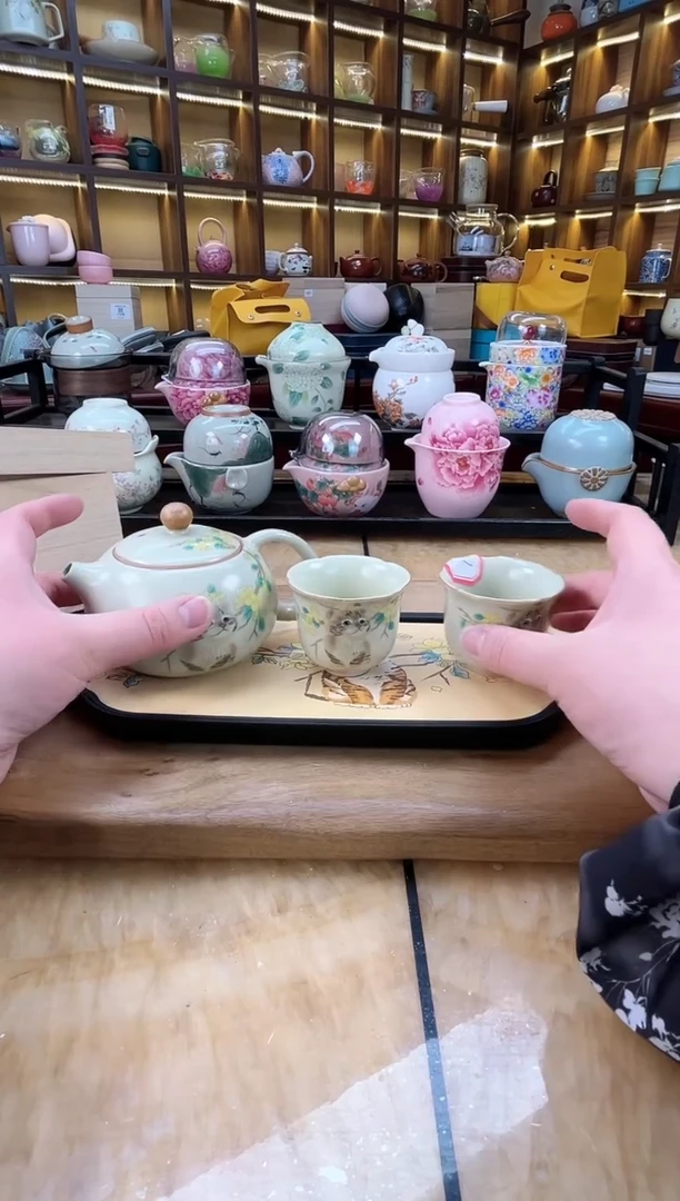 【闪购商品】其他黄汝猫咪1西施壶2花口1主人杯加猫咪盘