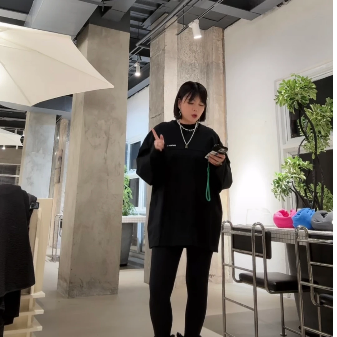 【6116】单侧分割长袖休闲打底T恤080004