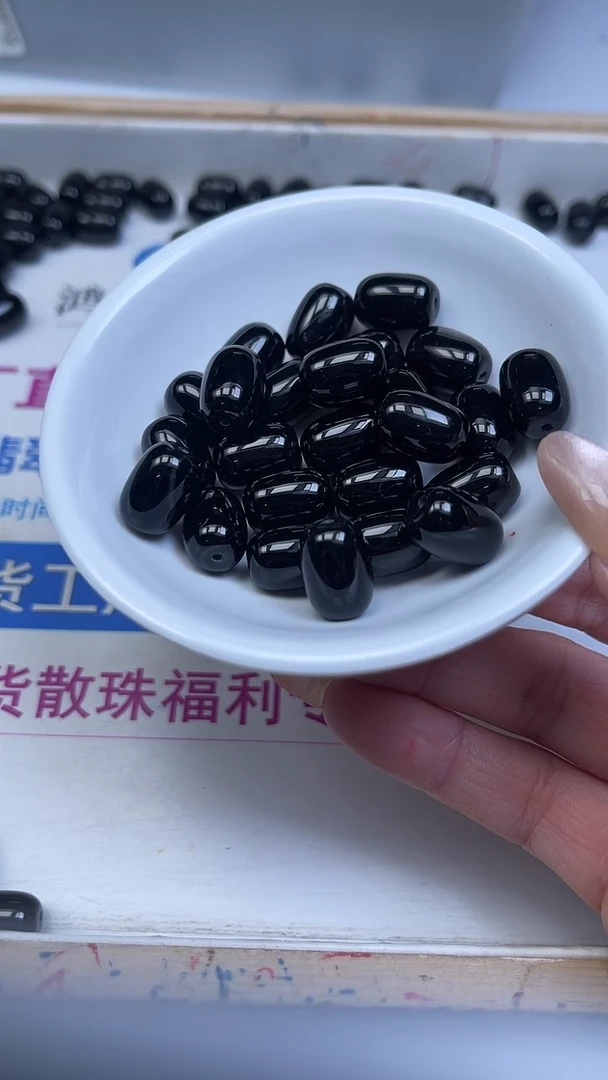 未镶嵌散珠玛瑙/玉髓B362 黑玛瑙枣珠10*14mm5颗9.9元