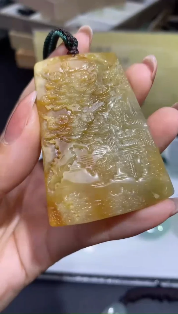 颈饰未镶嵌翡翠37496