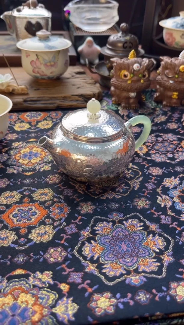 瓷片茶器 蝶恋花银壶