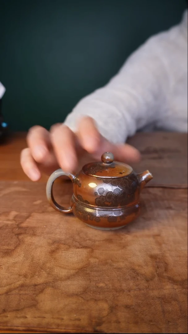 精品湘妃壶  小容量的福䘵型685
